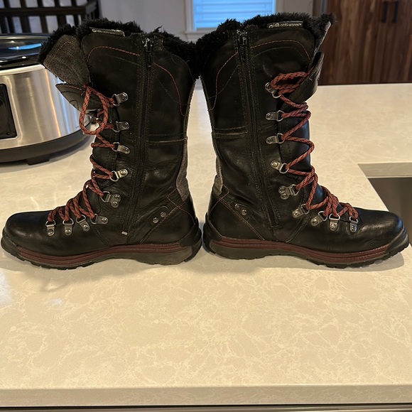 Merrell black lined winter boots - Picture 3 of 10